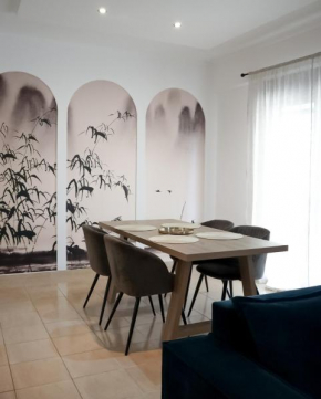 Cleo Suite